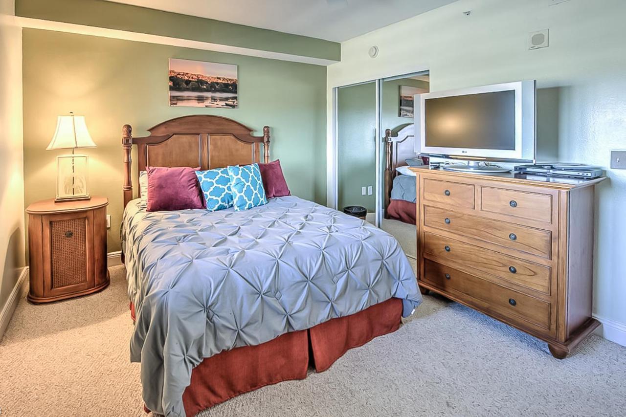 Emerald Beach Resort II Panama City Beach Room photo