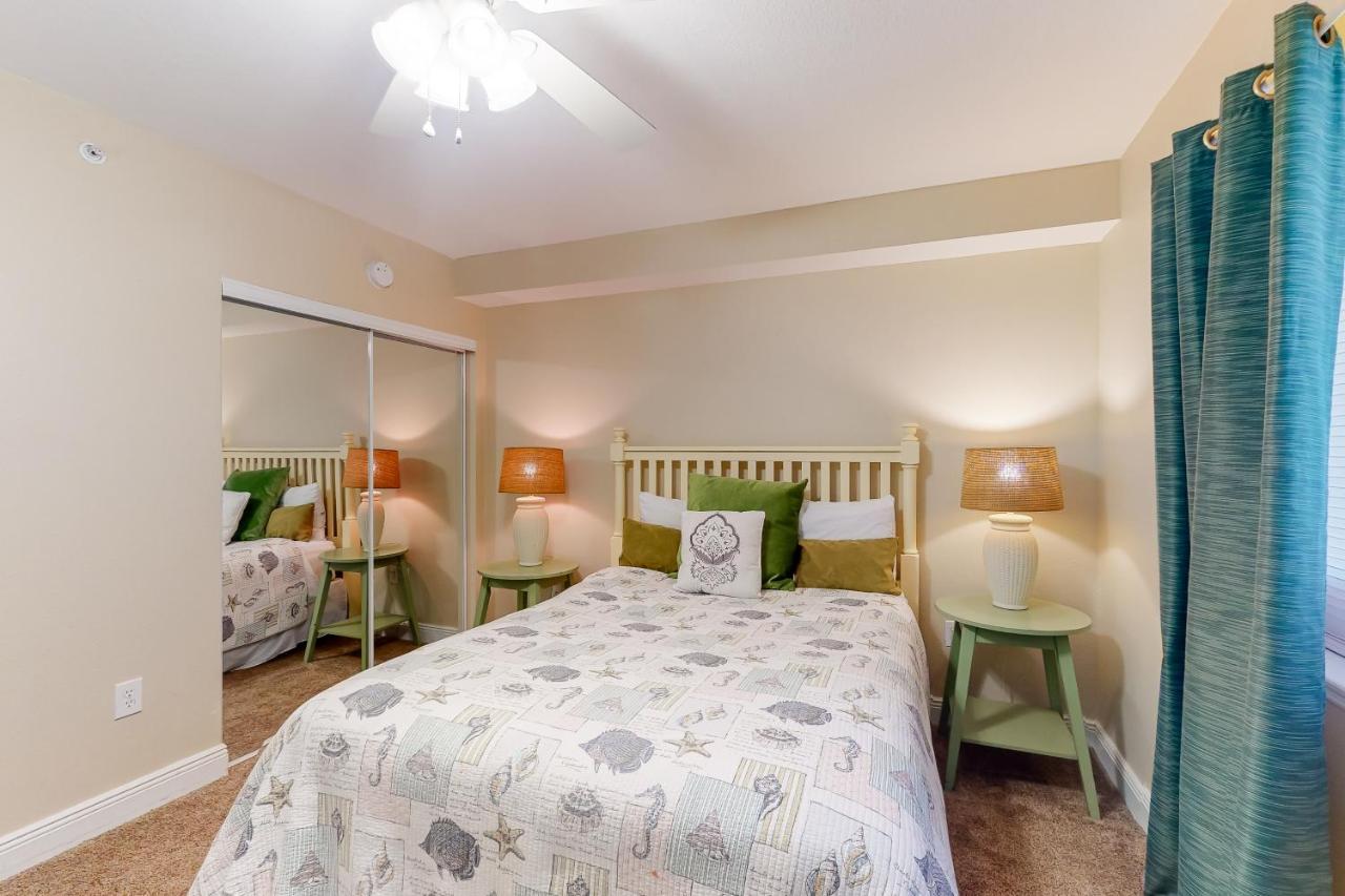 Emerald Beach Resort II Panama City Beach Room photo