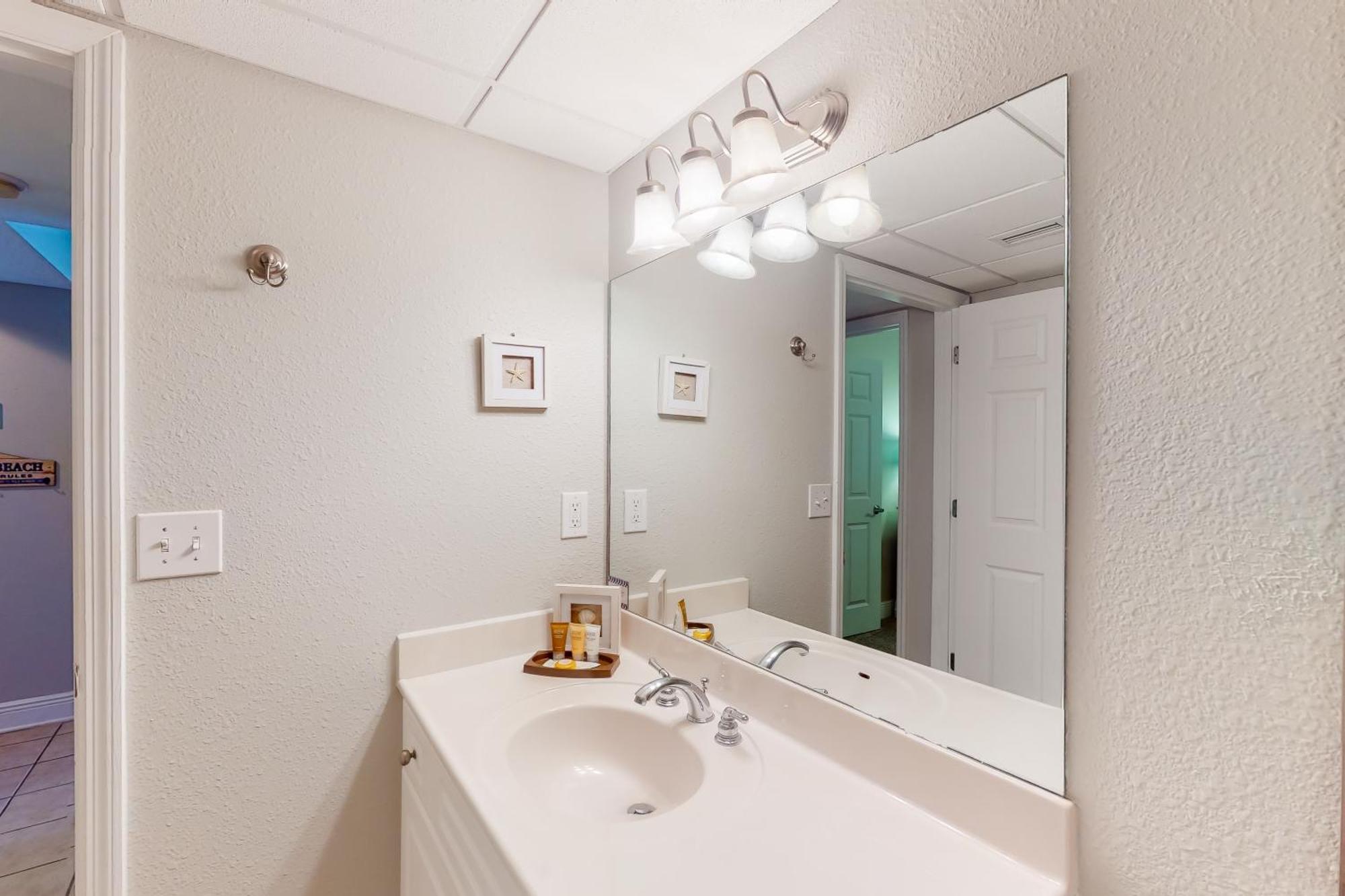Emerald Beach Resort II Panama City Beach Room photo